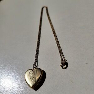 Vintage 14K Gold Filled Engraved Heart Locket Necklace Etched Floral Romantic
